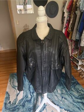 Vintage Men’s Black Leather Bomber Jacket